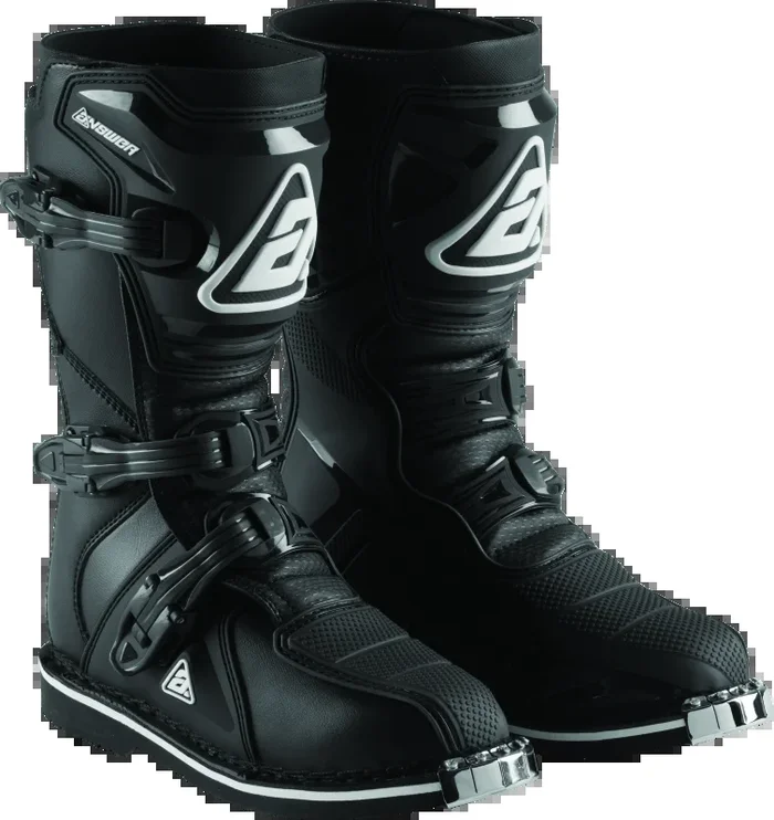 Answer AR1 Boot Black Youth Size – 36.1 lb