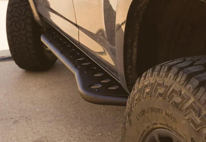 Cali Raised 03-09 Toyota 4Runner Step Ed Bolt On Rock Sliders – No Kick Out/RawFiller Plate/Pwdr