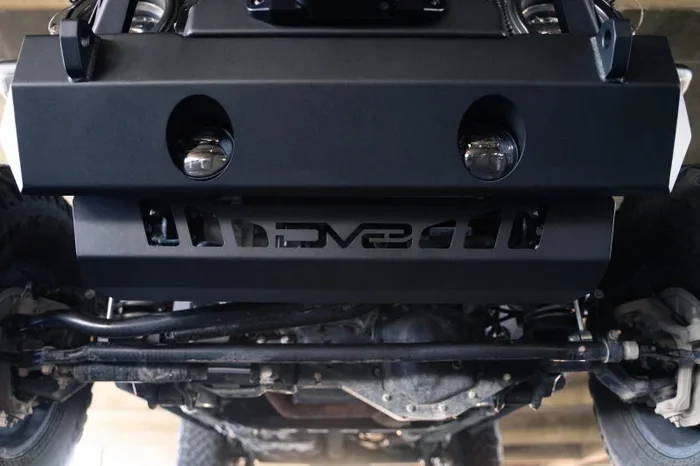 DV8 Offroad 18-23 Jeep Wrangler JL/JT Front Bumper Sway-Bar Disconnect Motor Skid Plate19.6 lb