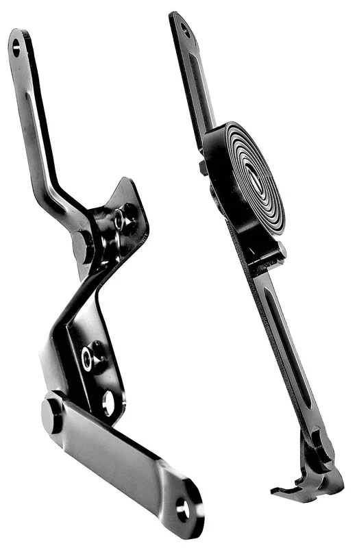 Dynacorn 1947-55 Chevrolet Truck Hood Hinge RH 1st Series