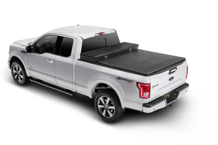 Extang 17-23 Ford F-250/F-350 Super Duty Short Bed (6ft 10in) Trifecta Toolbox 2.030.0 lb