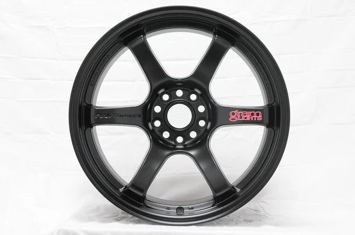 Gram Lights 57DR 18×8.5 +37 5-114.3 Semi Gloss Black Wheel