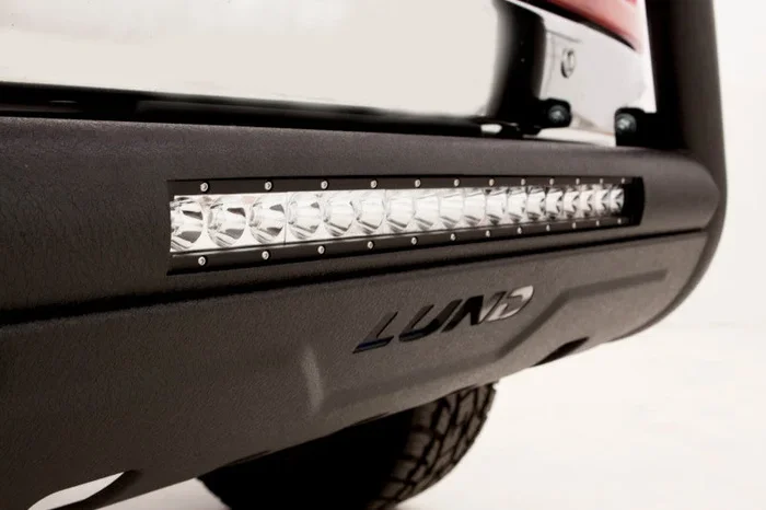 Lund 10-17 Dodge Ram 2500 Bull Bar w/Light & Wiring – Black