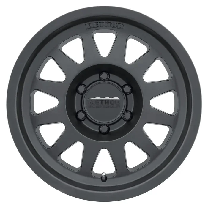 Method MR704 17×8.5 0mm Offset 5×5.5 108mm CB Matte Black Wheel