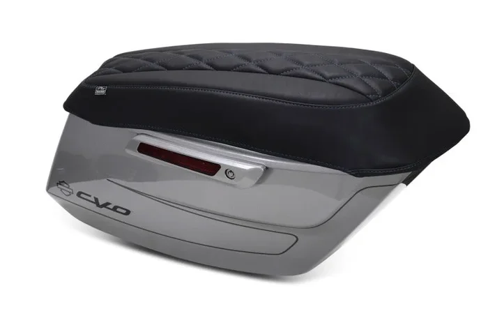 Mustang 23-25 Harley CVO Road Glide (ST) Deluxe Diamond Saddlebag Lid Covers2.8 lb