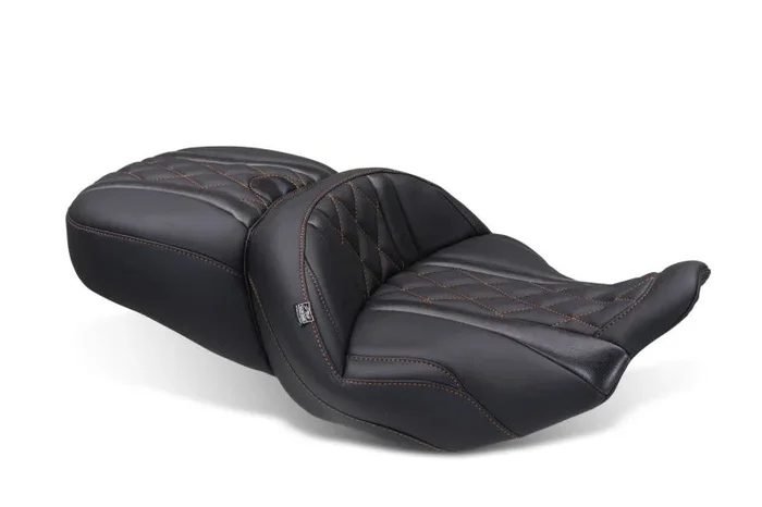 Mustang 23-25 Harley CVO Road Glide (ST) Super Touring Standard Reach One-Piece, 2 UP Black