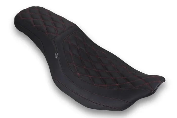 Mustang 23-25 HD Dble Diamond Low Squareback CVO Road Glide (ST), Rd Glide and Str Glide Black/DC8.2 lb