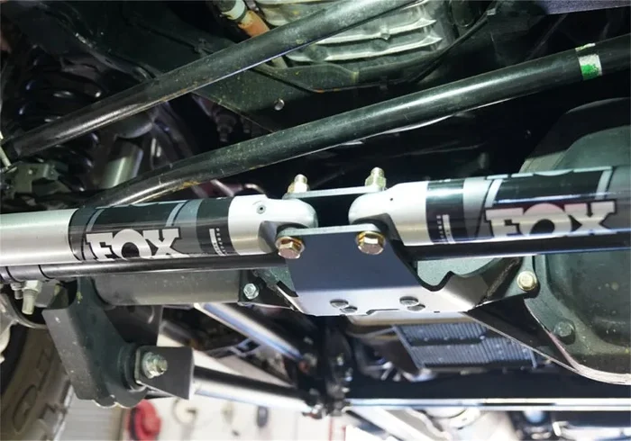 Superlift Dual Steering Stabilizer w/ Bilstein for 23+ F250/F350 92752