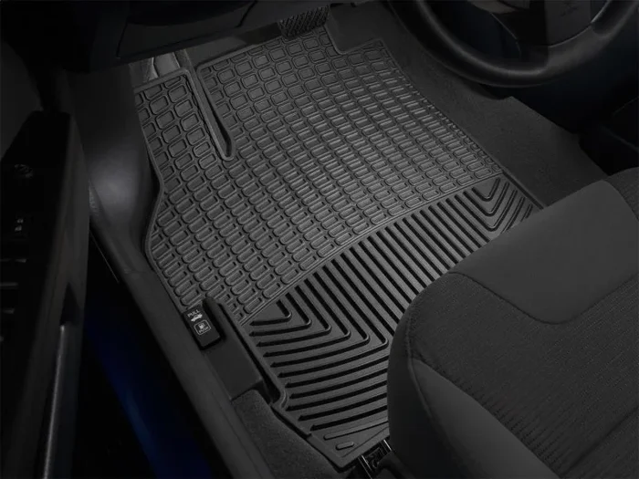 WeatherTech 2015+ Chevrolet Colorado Front Rubber Mats – Black