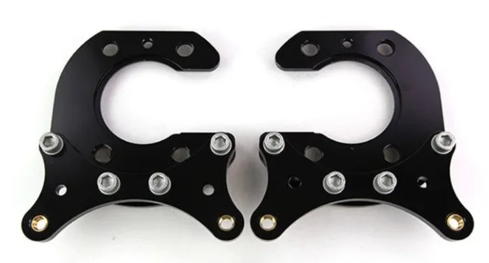 Wilwood Brackets (2) – P/S Rear – Big Ford 2.50in Offset